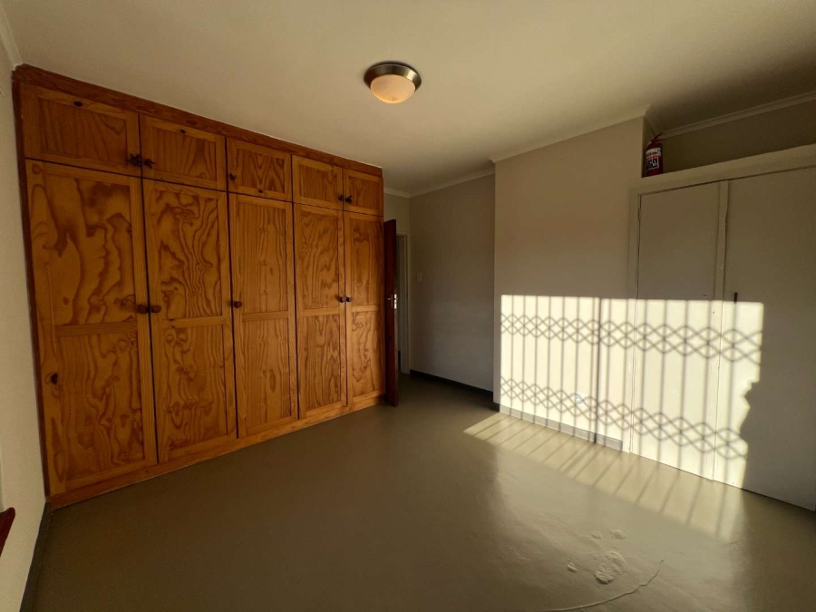 To Let 3 Bedroom Property for Rent in La Colline Western Cape